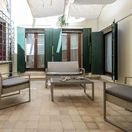 San Marco Prestige With Terrace By Wonderful Italy-2